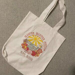 New without tags White pink and yellow Haute Hippie small tote bag #beachyvibes